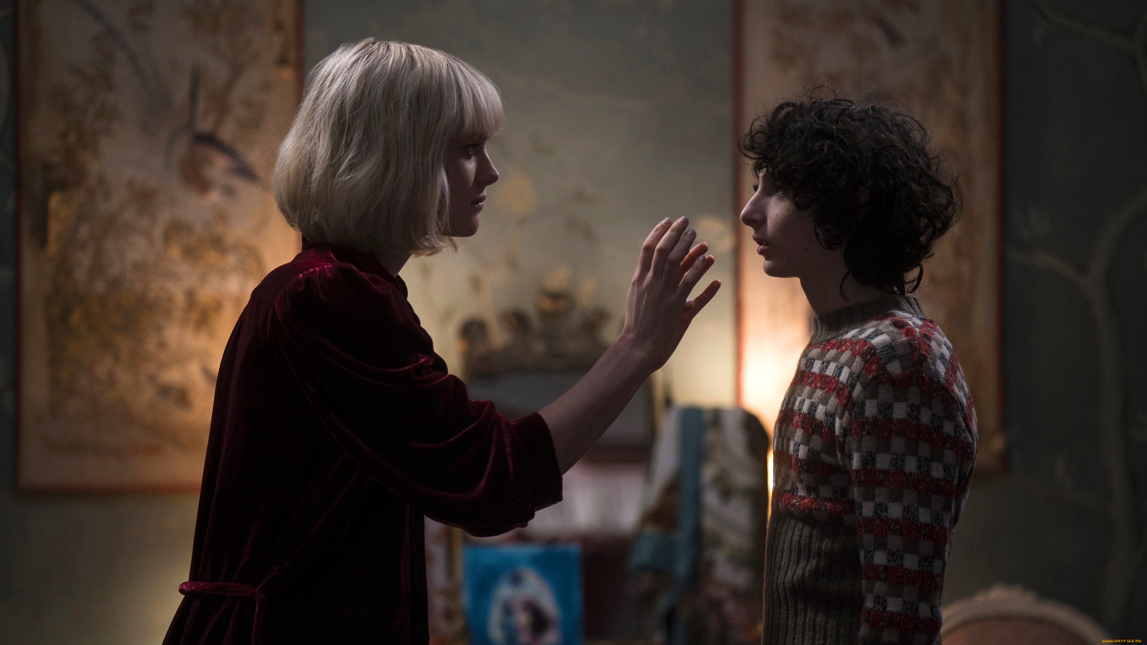 the turning ,  2020,  , -unknown , , , , , , , , finn, wolfhard, mackenzie, davis